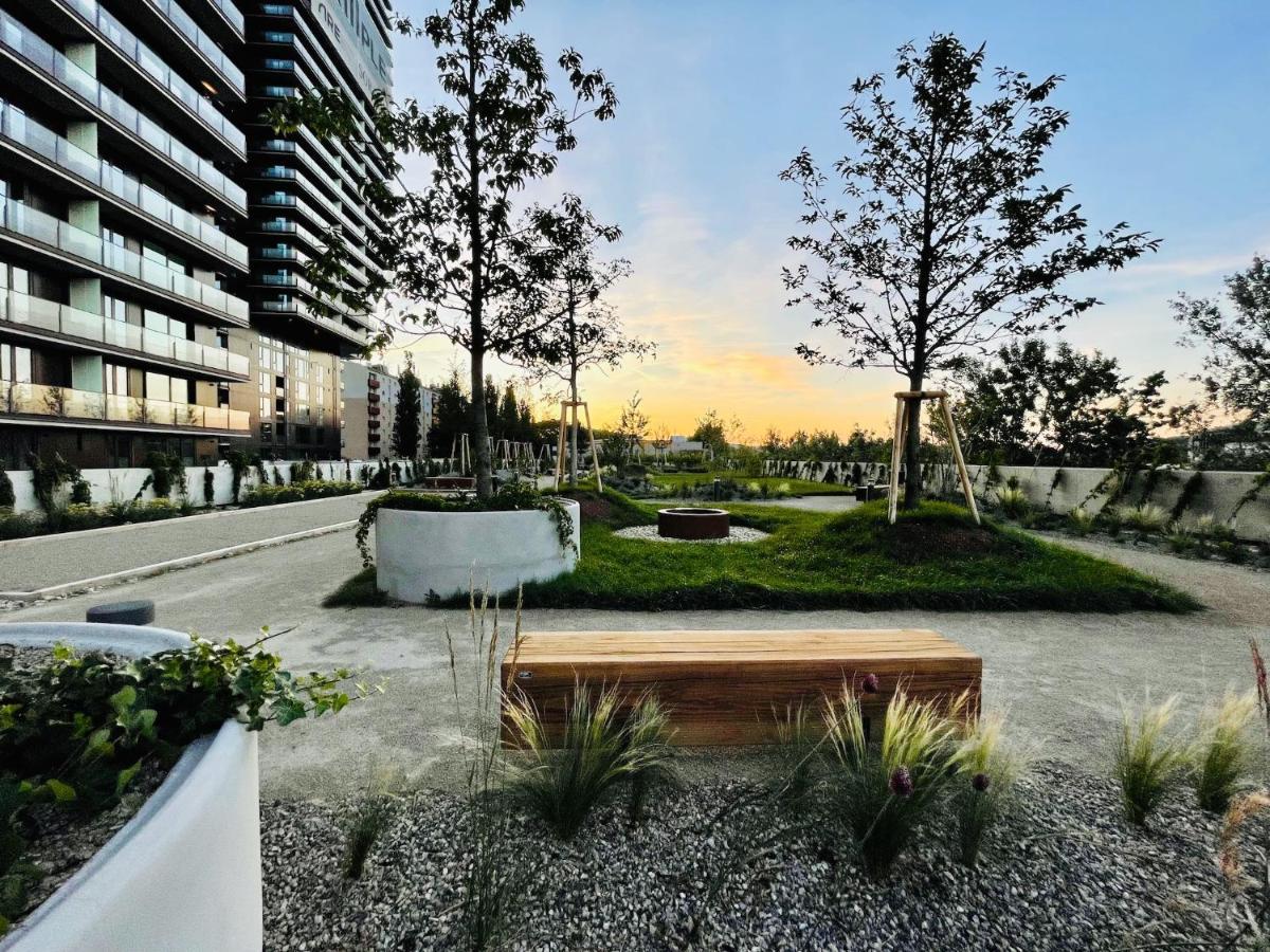 Triiiple Level 31 - Sonnenwohnen Apartment Mit Fantastischem Ausblick Und Parkplatz Вена Экстерьер фото