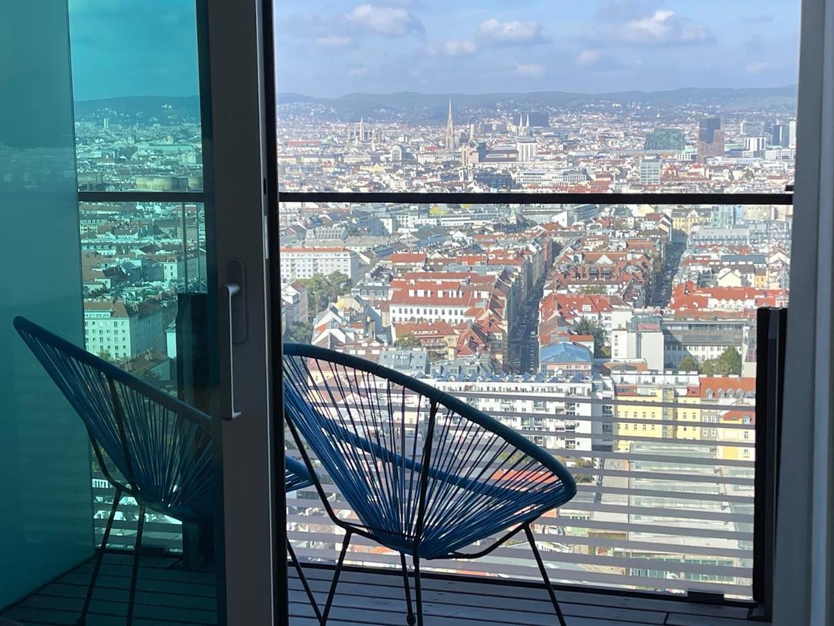 Triiiple Level 31 - Sonnenwohnen Apartment Mit Fantastischem Ausblick Und Parkplatz Вена Экстерьер фото